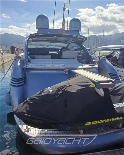 Pershing 50'