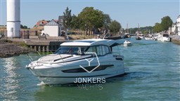 [E] Jeanneau NC37 (204-2024) (6).jpg