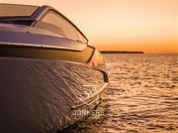 [E] F33_Outboard_Exterior_9331145-min.jpg