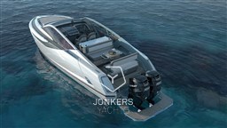 [E] F33_Outboard_Exterior_009_platform_down.jpg