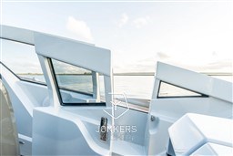 [E] F33_Outboard_Detail-02087-min.jpg