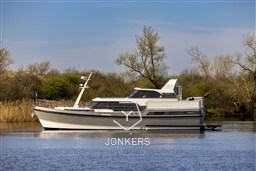 [E] Linssen-50-SL-AC-Variotop-R-75-Edition-20240306-058.jpg