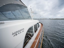 [E] Grand Sturdy 40.9 AC BN 3211 (1).jpg