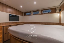 [I] Grand Sturdy 45.0 AC 75-Edition BN 3897 (65).jpg