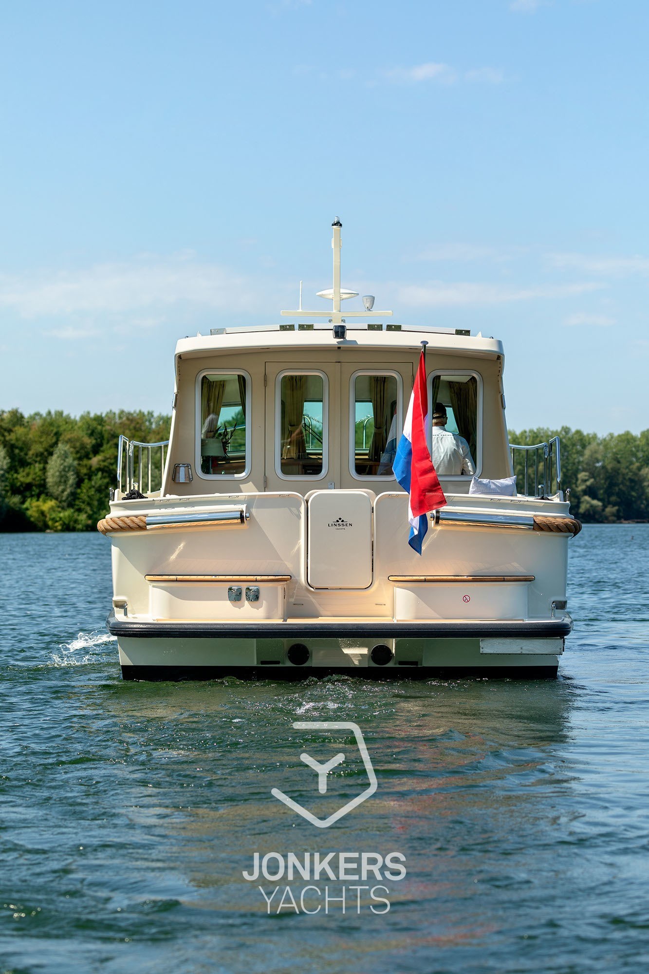 [E] e7f51119-f3c8-4eb7-96f5-23cc3ef017c2.jpg