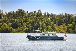 [E] linssen-grand-sturdy-35-1-sedan-3976-30.jpg