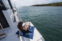 [E] f32755699586028efc7a626c6c8ad27c.jpg