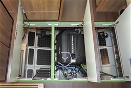 [I] linssen-grand-sturdy-40-0-ac-intero-20200723-0038.jpg