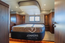 [I] Linssen Grand Sturdy 590 AC Wheelhouse (2).jpg