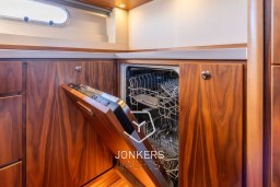 [I] Linssen Grand Sturdy 590 AC Wheelhouse (37).jpg