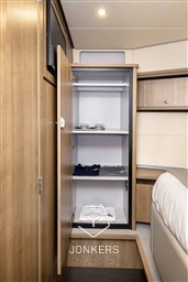 [I] linssen-55-sl-ac-variotop-int-20220927-584.jpg