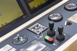 [I] linssen-55-sl-ac-variotop-int-20220920-265.jpg