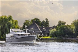 [E] linssen-55-sl-ac-variotop-20220906-108.jpg