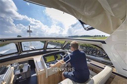 [I] linssen-55-sl-ac-variotop-int-20220920-276.jpg