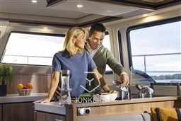 [I] linssen-55-sl-ac-variotop-int-20220927-497.jpg