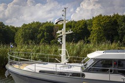 [E] linssen-55-sl-ac-variotop-20220906-302.jpg