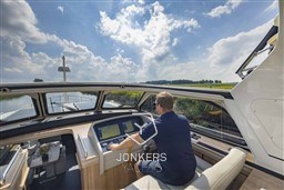 [I] linssen-55-sl-ac-variotop-int-20220920-272.jpg