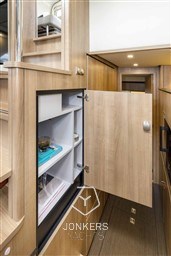 [I] linssen-55-sl-ac-variotop-int-20220927-604.jpg