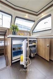 [I] linssen-55-sl-ac-variotop-int-20220927-593.jpg