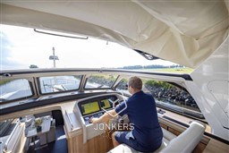 [I] linssen-55-sl-ac-variotop-int-20220920-278.jpg