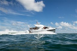 [E] Tom_King-2404-800px.JPG