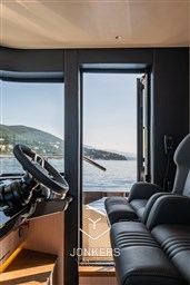 [I] Absolute_Navetta62_19