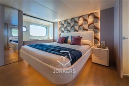 [I] Absolute_Navetta62_24