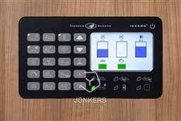 [I] jonkers_linssen-35-AC-Sedan-interieur_03.jpg