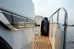 [E] e9b3d297-38b0-4073-85f9-f5750368c380.jpg