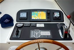 [E] 782a5c04-0790-4204-9f01-102fe7a93694.jpg