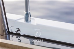 [E] Absolute-47FLY-17