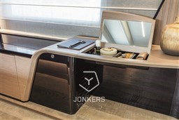 [I] Absolute-Navetta58-39