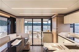 [I] Absolute-Navetta58-31