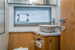 [I] 27_oktober_2021_Jonkers_Yachts_Fairline_Targa_45_klein-03403.jpg