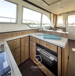 [I] linssen-grand-sturdy-40-0-sedan-intero-int-075.jpg