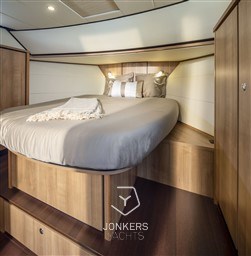 [I] linssen-grand-sturdy-40-0-sedan-intero-int-273.jpg