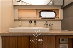 [I] Linssen Grand Sturdy 590 AC Variotop @ Jonkers Yachts