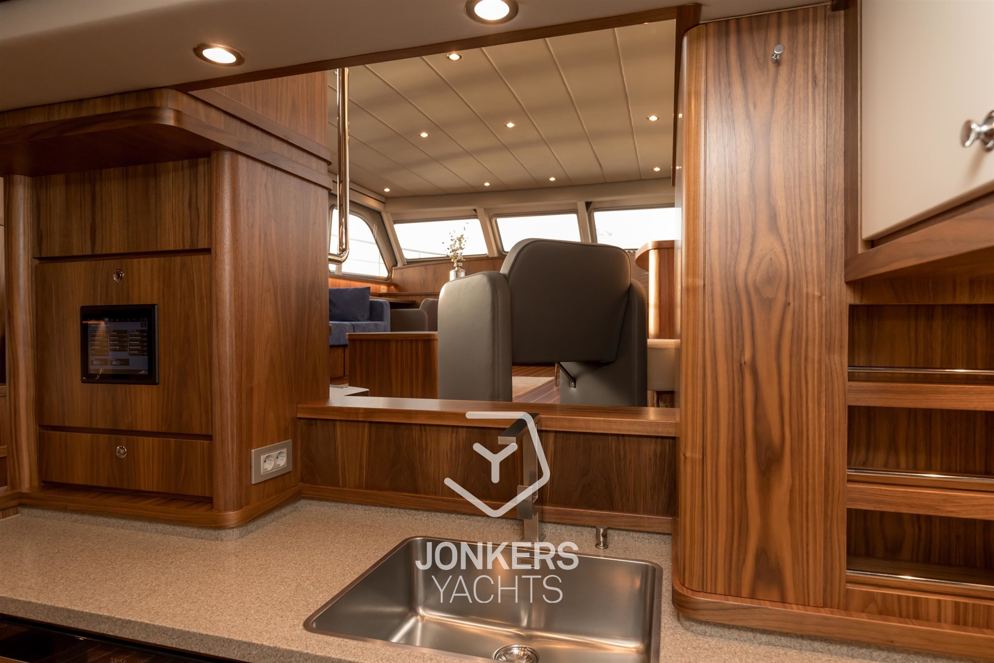 [I] Linssen Grand Sturdy 590 AC Variotop @ Jonkers Yachts