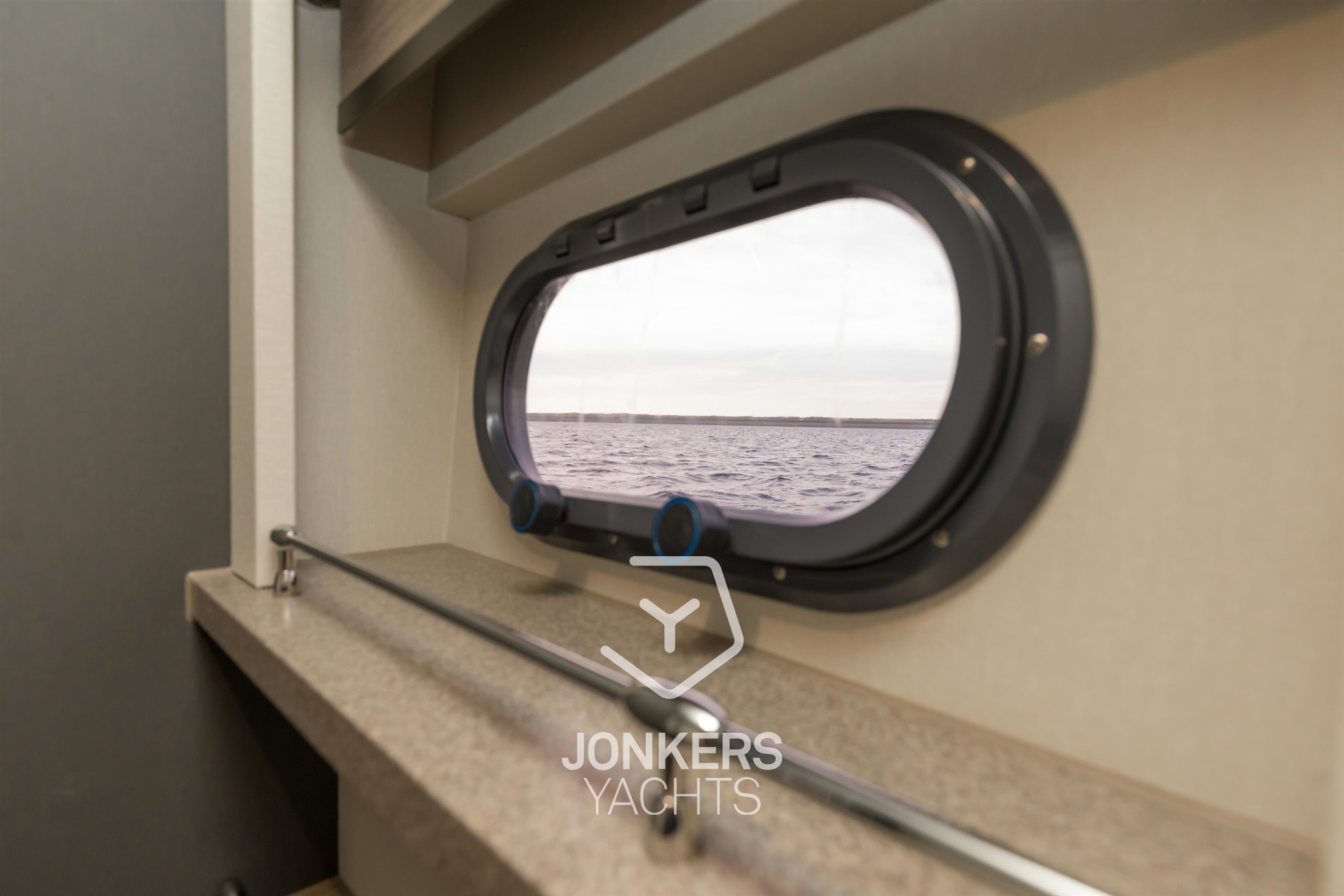 [I] Linssen Grand Sturdy 590 AC Variotop @ Jonkers Yachts