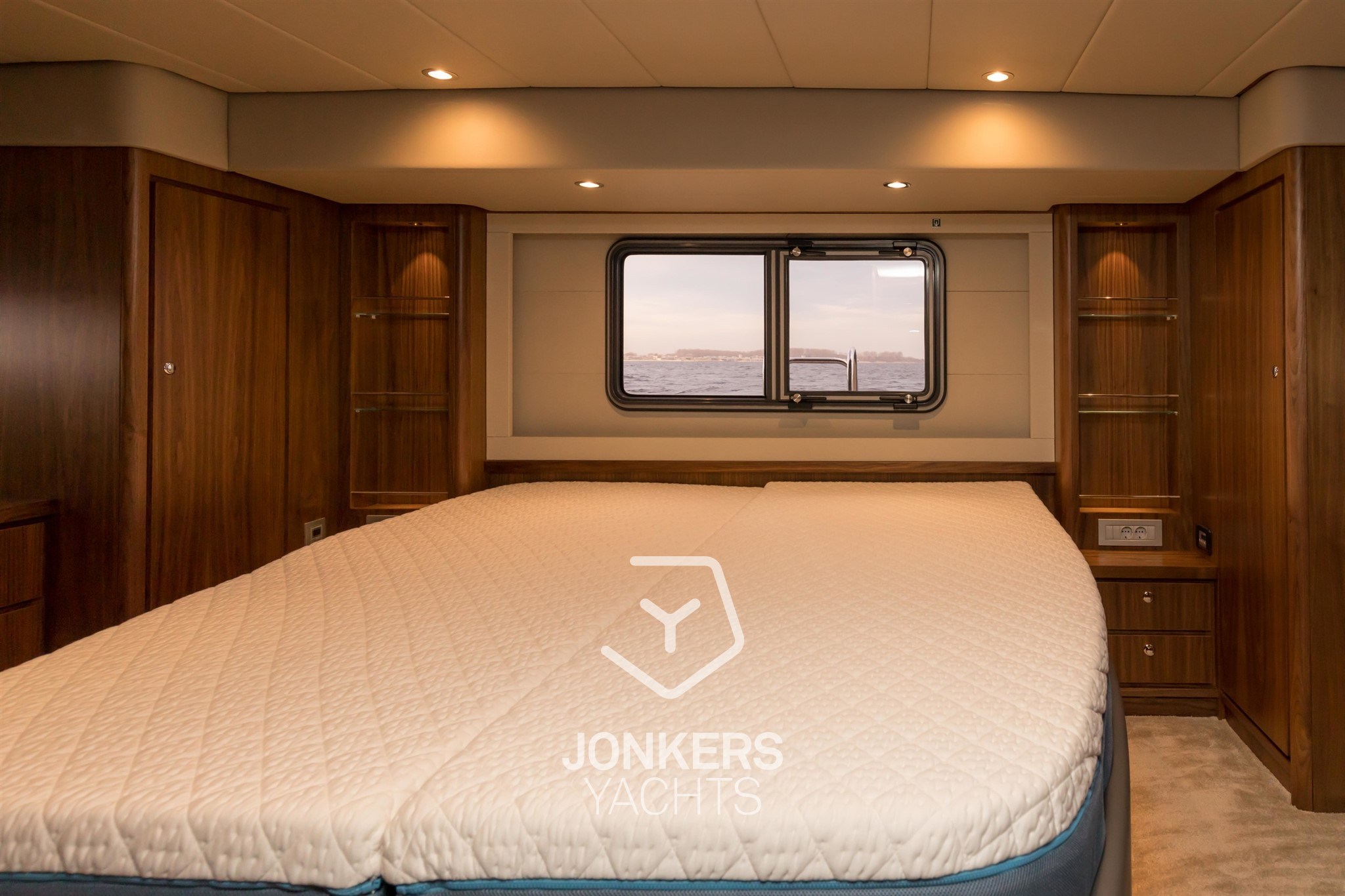 [I] Linssen Grand Sturdy 590 AC Variotop @ Jonkers Yachts