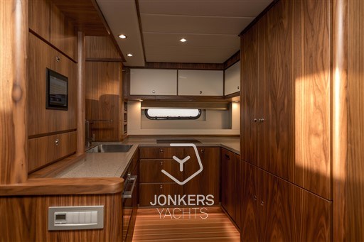 [I] Linssen Grand Sturdy 590 AC Variotop @ Jonkers Yachts