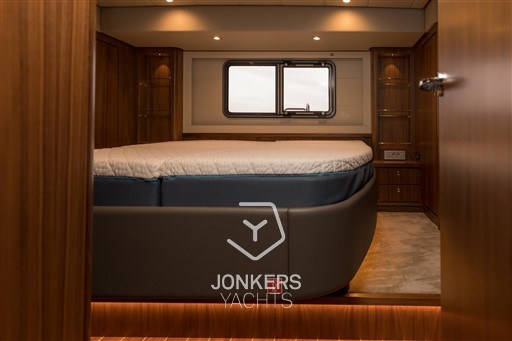 [I] Linssen Grand Sturdy 590 AC Variotop @ Jonkers Yachts