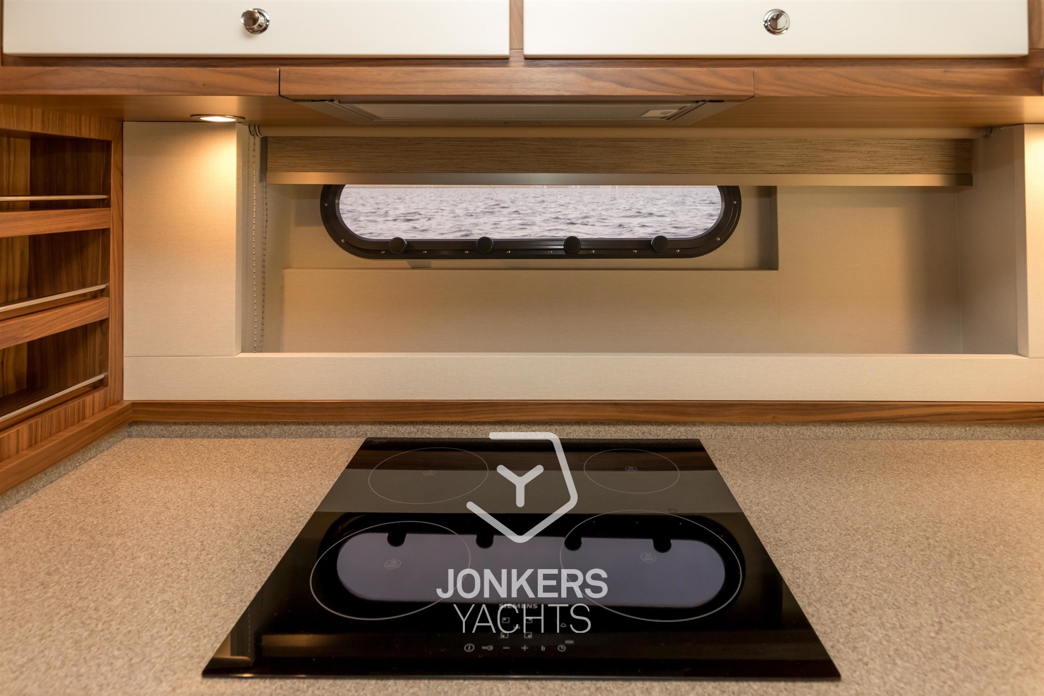 [I] Linssen Grand Sturdy 590 AC Variotop @ Jonkers Yachts