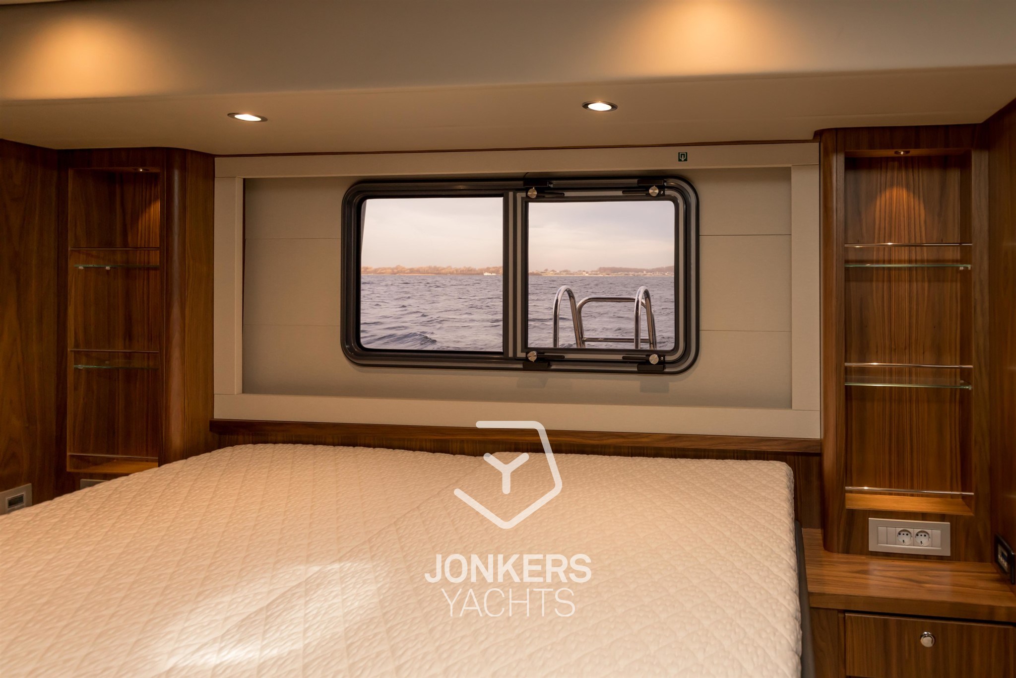 [I] Linssen Grand Sturdy 590 AC Variotop @ Jonkers Yachts