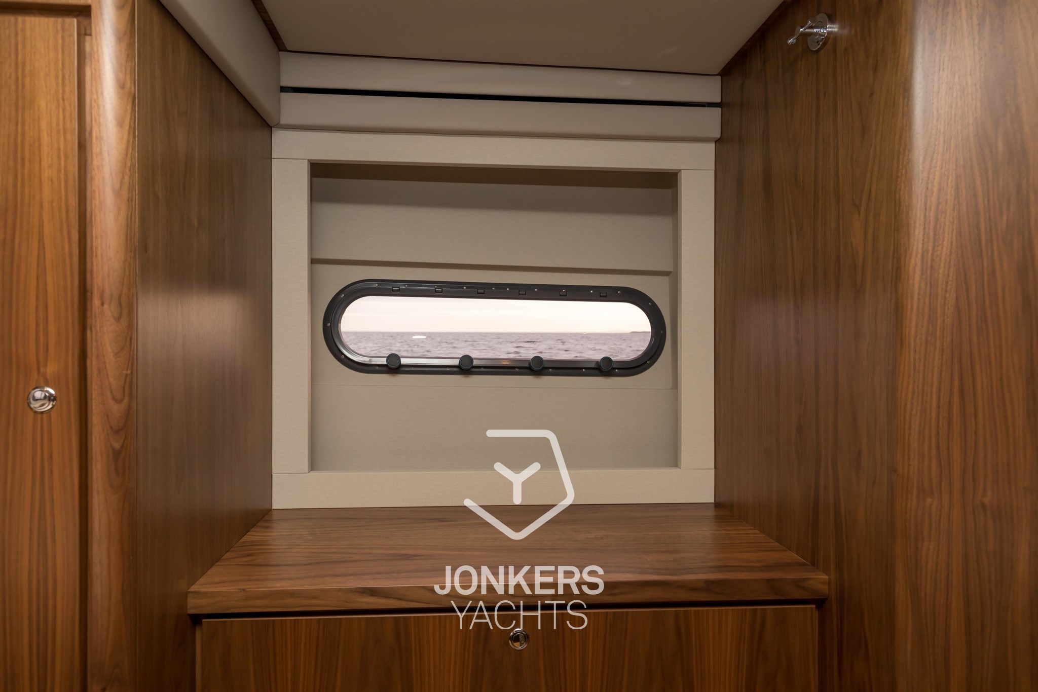 [I] Linssen Grand Sturdy 590 AC Variotop @ Jonkers Yachts