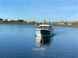 [E] Linssen_35SL_sedan5.jpg