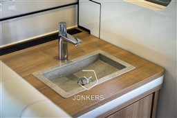 [I] linssen-grand-sturdy-550-ac-variotop-20230314-025.jpg