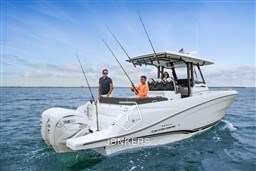 [E] Cap_Camarat_10.5_CC-Tom_King-2557-800px.JPG