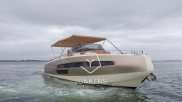[E] Invictus GT370 Jonkers Yachts (4).jpg
