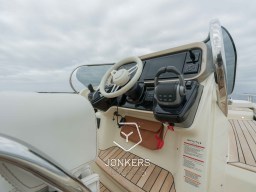 [E] Invictus GT370 Jonkers Yachts # (40).jpg